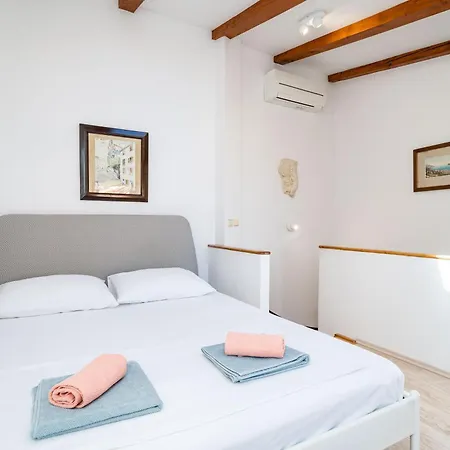 Lovely Holiday House Othello Next To The Buza Beach Dubrovnik Exterior photo