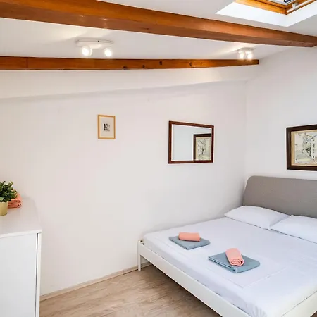 Lovely Holiday House Othello Next To The Buza Beach Dubrovnik Exterior photo